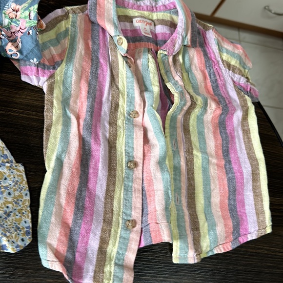 Cat and jack 2T boys flower print shirts - Picture 11 of 11